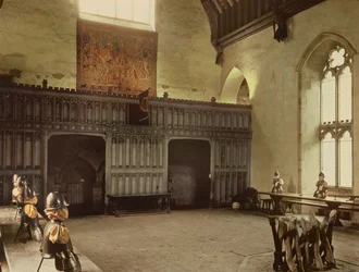 El Salón de los Barones, construido en 1341